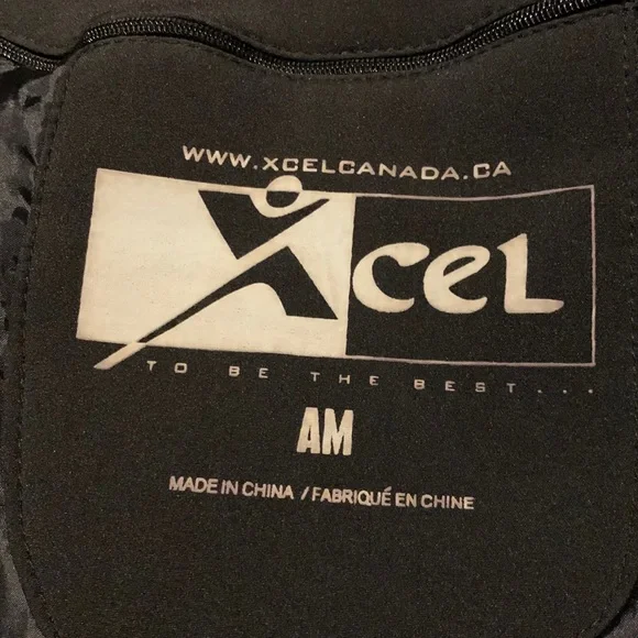 Black jacket - Picture 1 of 4